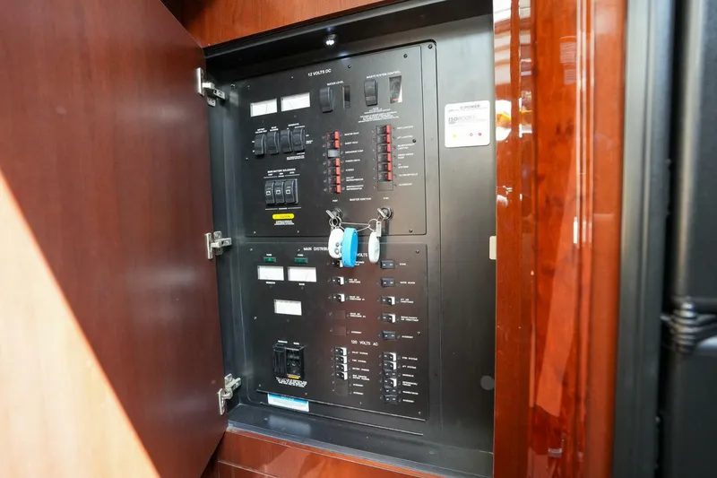 Slide: The Image of Sea Ray 500 Sundancer 2010 - 36