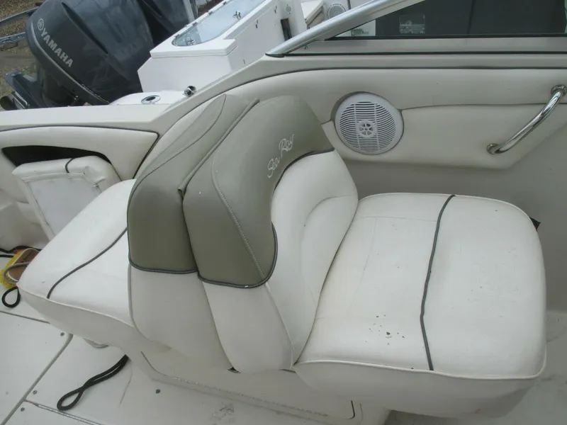 Slide: The Image of Sea Ray 250 Amberjack 2007 - 11