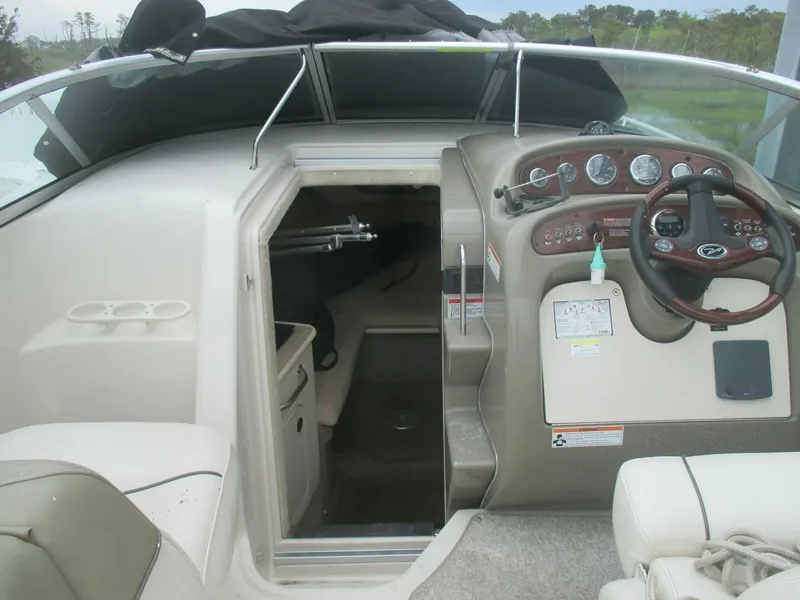 Slide: The Image of Sea Ray 250 Amberjack 2007 - 15