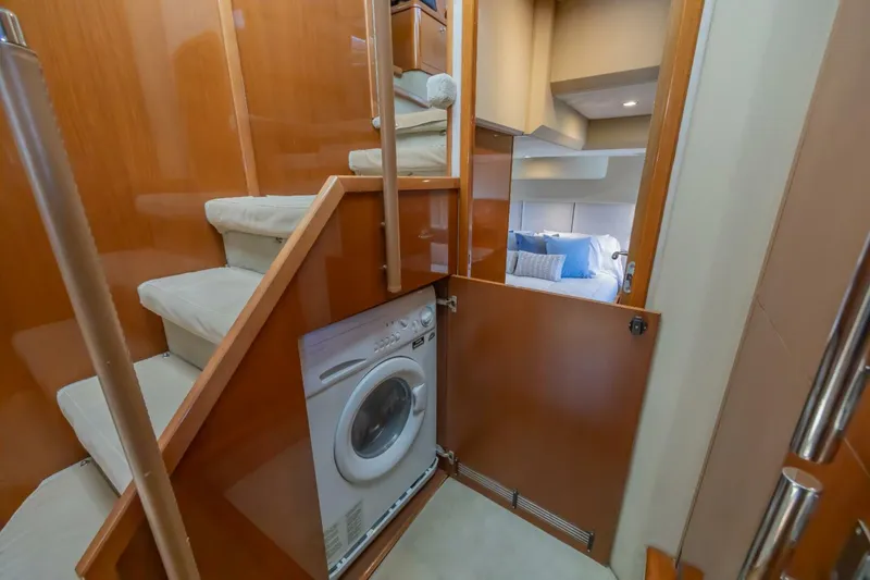 Slide: The Image of Princess 58 Flybridge 2008 - 31