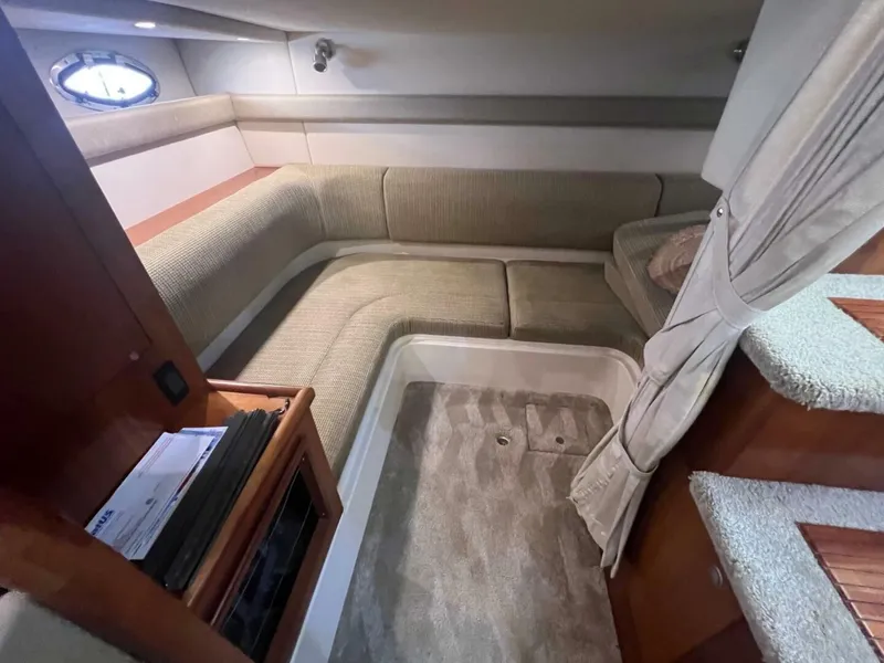 Slide: The Image of Cruisers 340 Express 2007 - 19