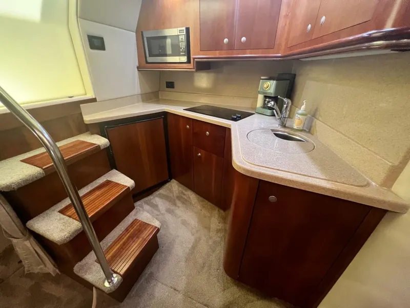 Slide: The Image of Cruisers 340 Express 2007 - 23