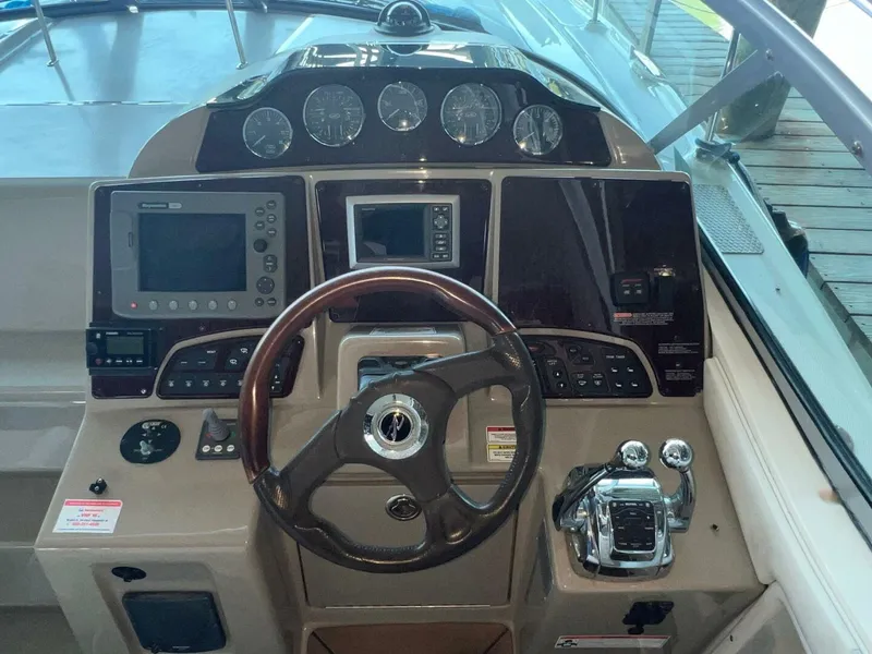 Slide: The Image of Sea Ray 330 Sundancer 2008 - 19