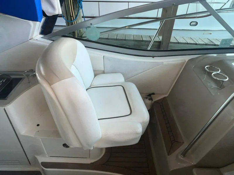 Slide: The Image of Sea Ray 330 Sundancer 2008 - 27