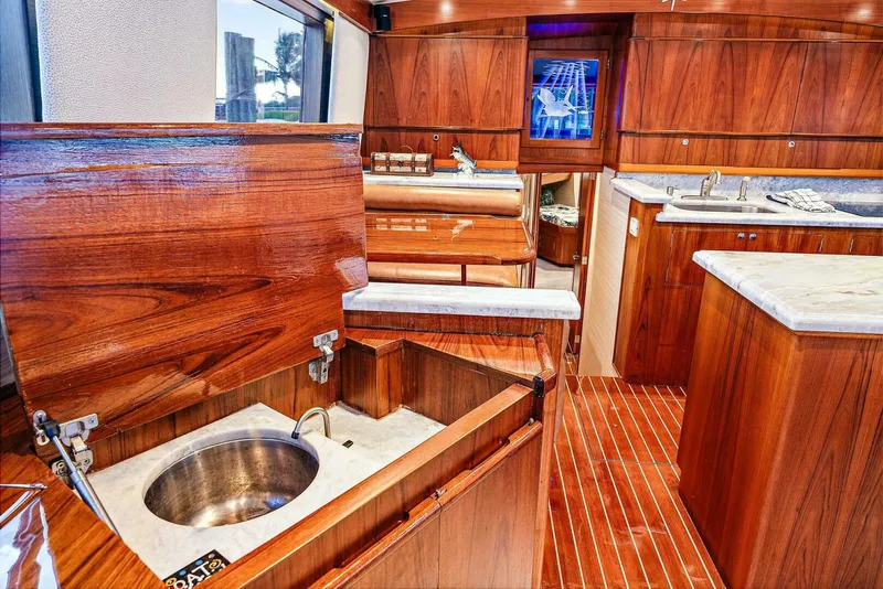 Slide: The Image of Monterey Custom Sport Fish 1990 - 16