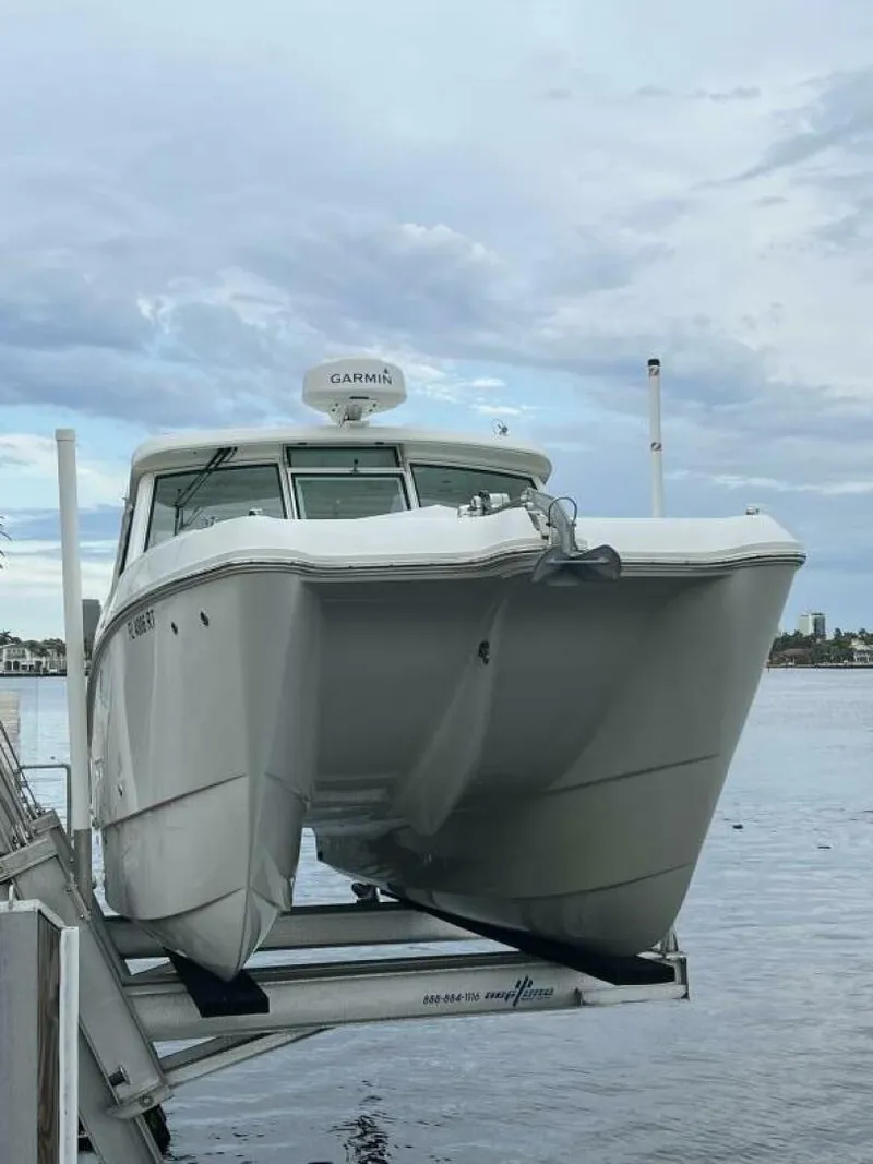 Slide: The Image of World Cat 320 DC 2019 - 2