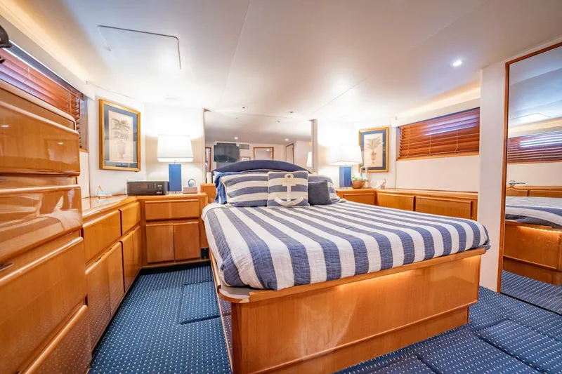 Slide: The Image of Viking 60 Cockpit Sport Yacht 2000 - 25