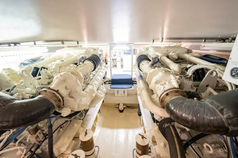 Slide: The Image of Viking 60 Cockpit Sport Yacht 2000 - 31