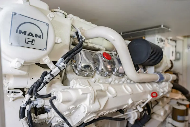 Slide: The Image of Viking 60 Cockpit Sport Yacht 2000 - 34