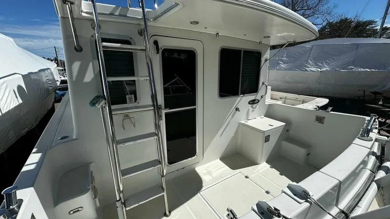 Slide: The Image of American Tug 34 2001 - 10