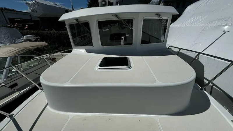 Slide: The Image of American Tug 34 2001 - 4
