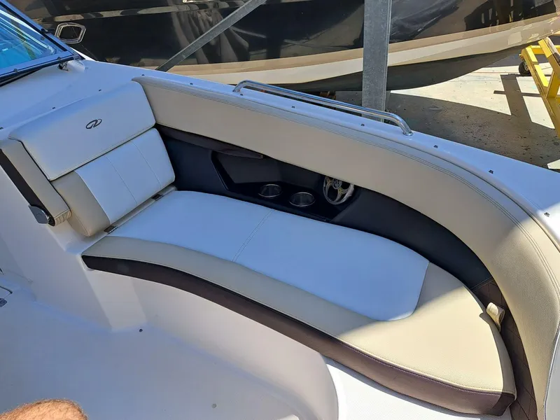 Slide: The Image of Regal 2700 Bowrider 2014 - 15