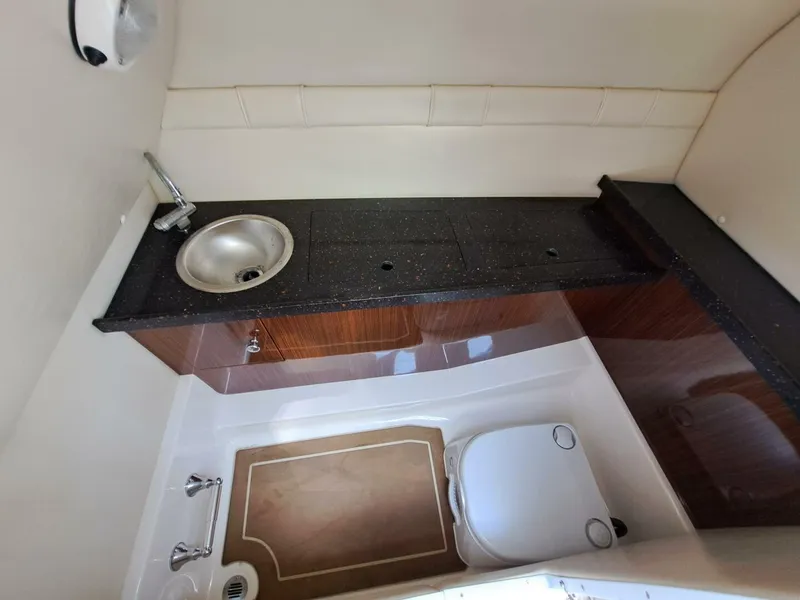 Slide: The Image of Regal 2700 Bowrider 2014 - 26