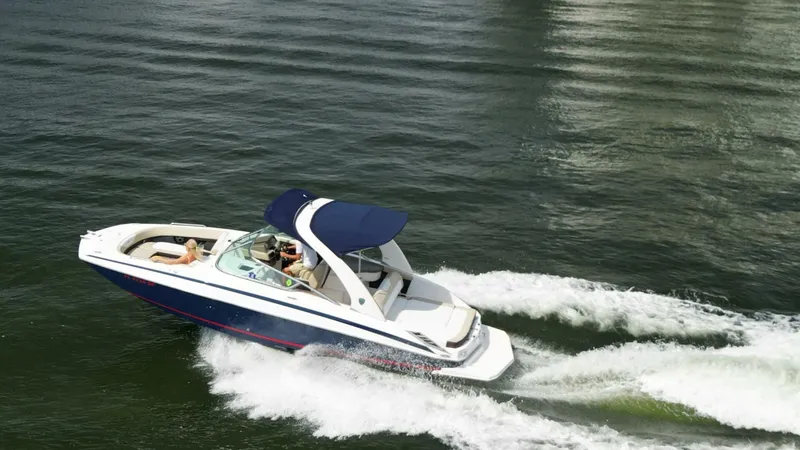 Slide: The Image of Regal 2700 Bowrider 2014 - 8