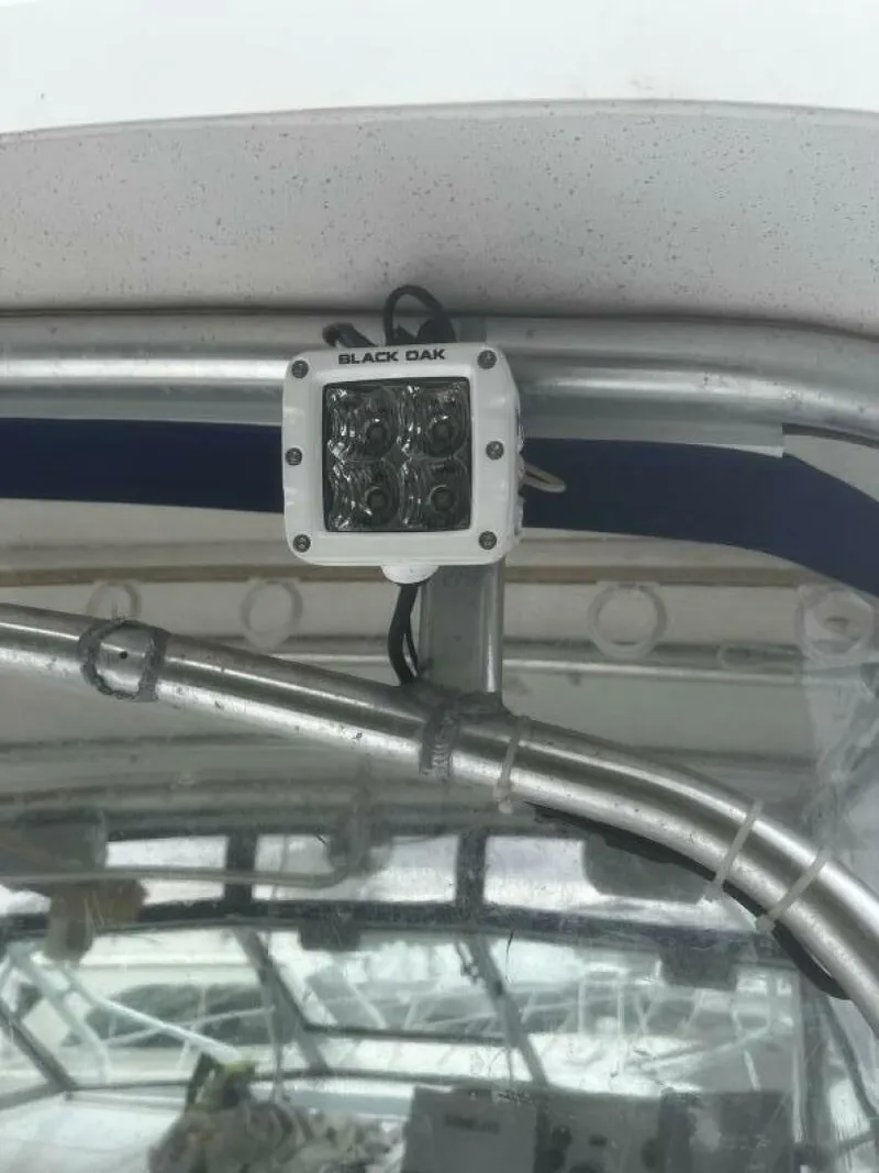Slide: The Image of Wellcraft Coastal 2000 - 19