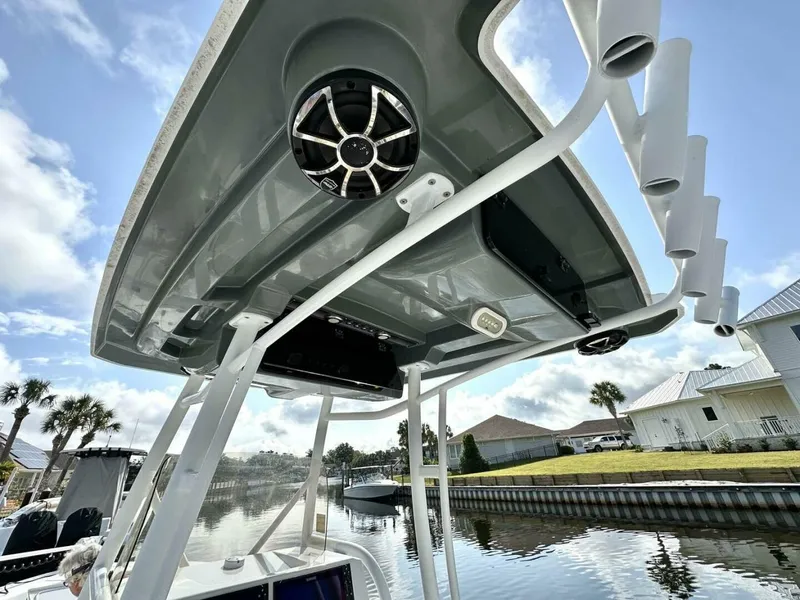 Slide: The Image of Blue Wave 2800 Pure Hybrid 2020 - 14
