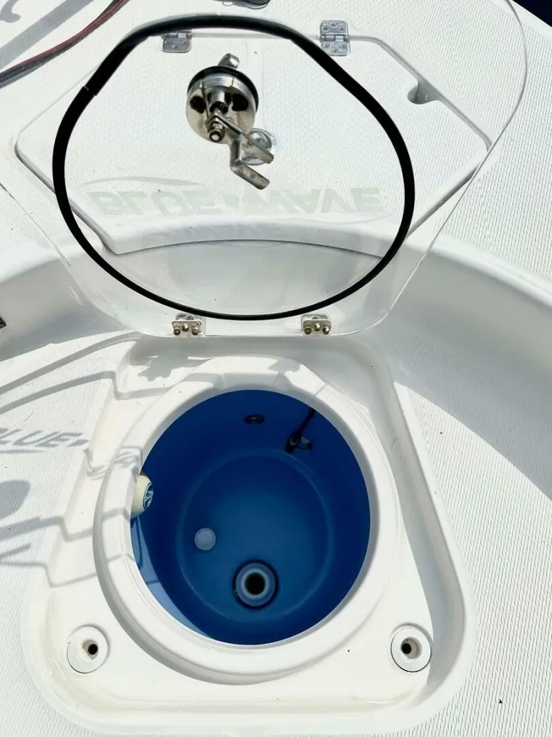 Slide: The Image of Blue Wave 2800 Pure Hybrid 2020 - 21