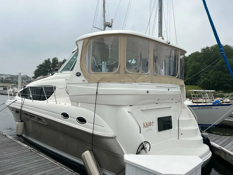 The Image of Sea Ray 40 MY 2006 - 0