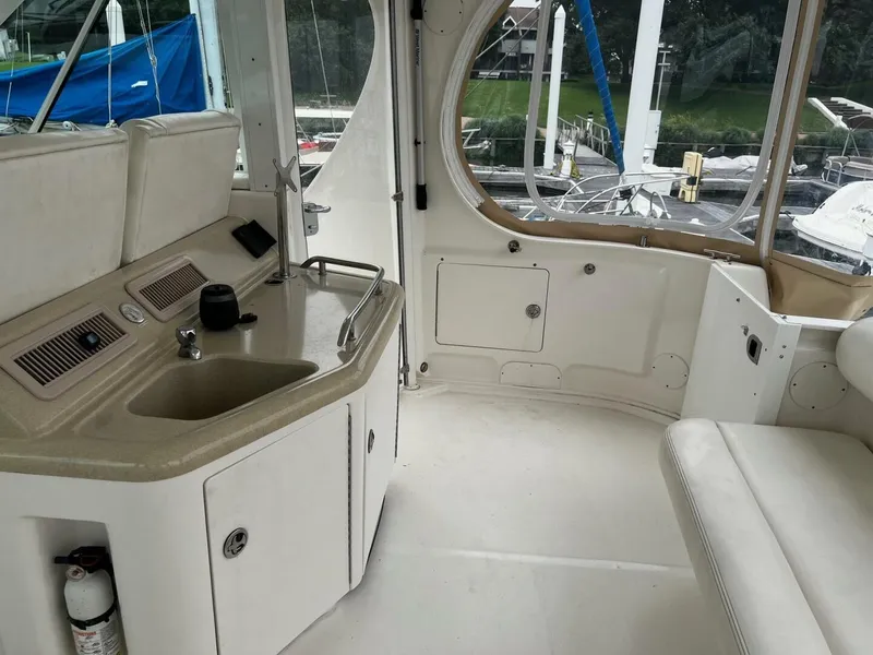Slide: The Image of Sea Ray 40 MY 2006 - 17