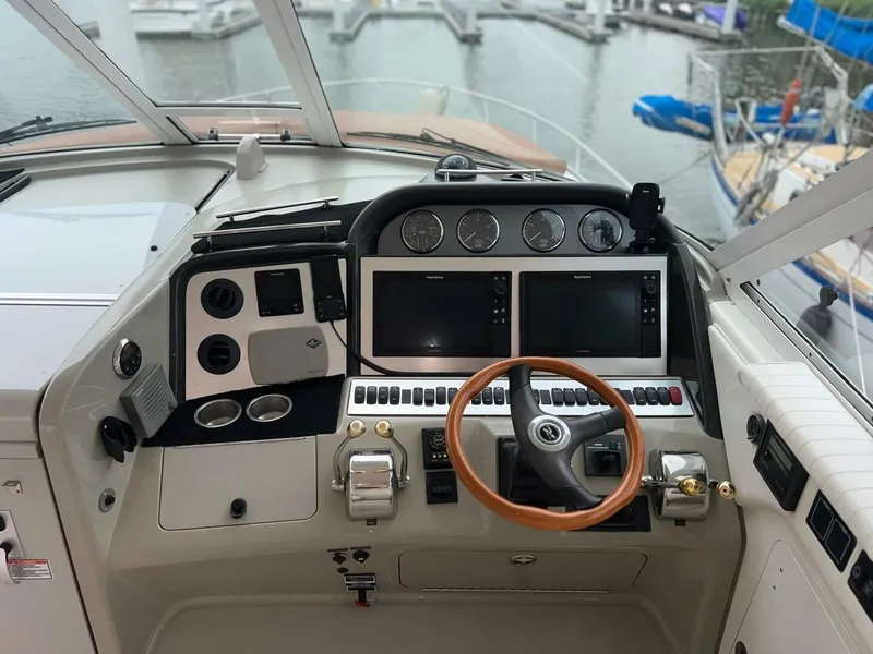 Slide: The Image of Sea Ray 40 MY 2006 - 20