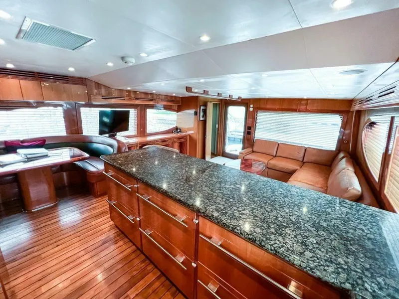 Slide: The Image of Hatteras 68 Convertible 2007 - 6