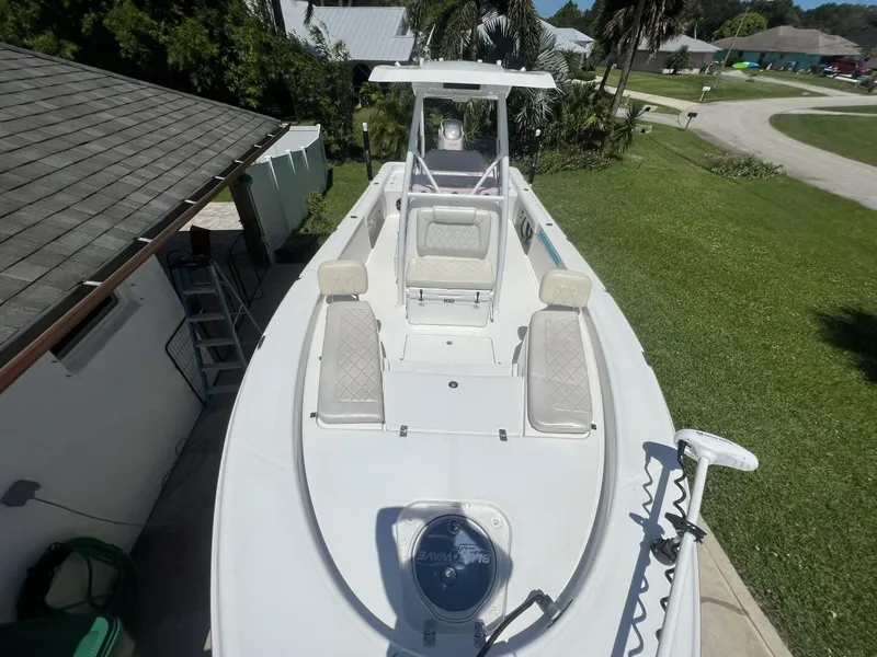 Slide: The Image of Blue Wave 2800 Pure Hybrid 2019 - 30