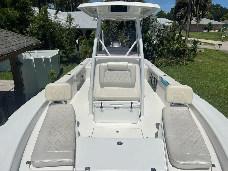 Slide: The Image of Blue Wave 2800 Pure Hybrid 2019 - 32