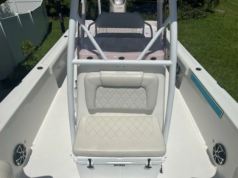 Slide: The Image of Blue Wave 2800 Pure Hybrid 2019 - 35