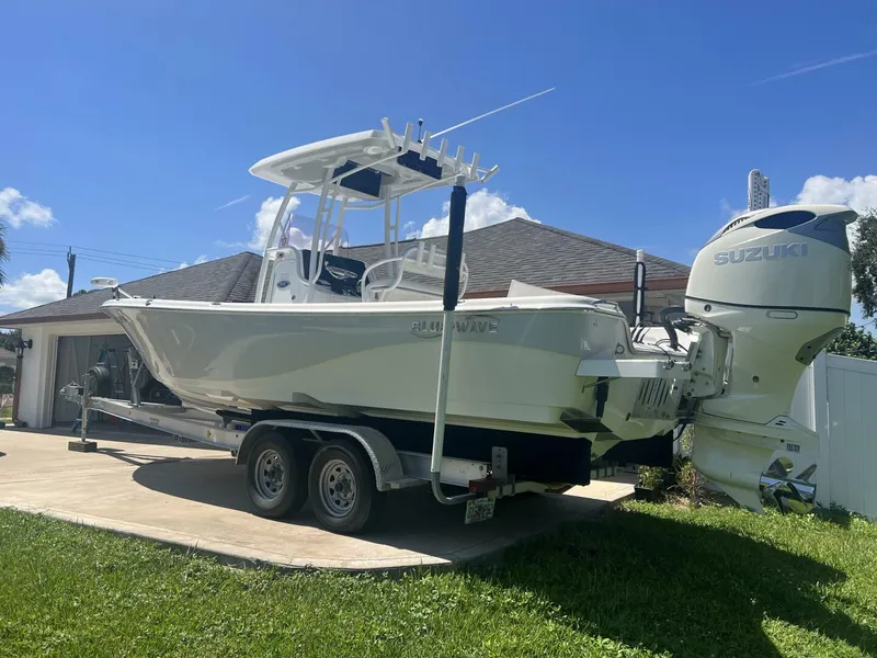 Slide: The Image of Blue Wave 2800 Pure Hybrid 2019 - 6