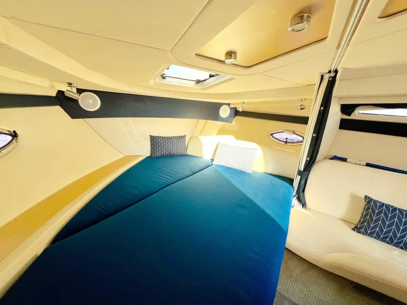 Slide: The Image of Bayliner 335 2012 - 19