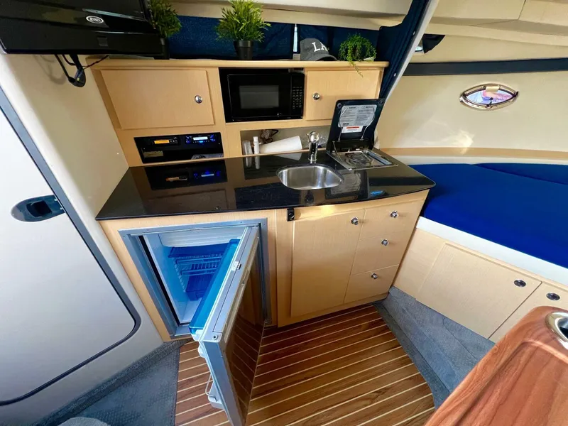 Slide: The Image of Bayliner 335 2012 - 21