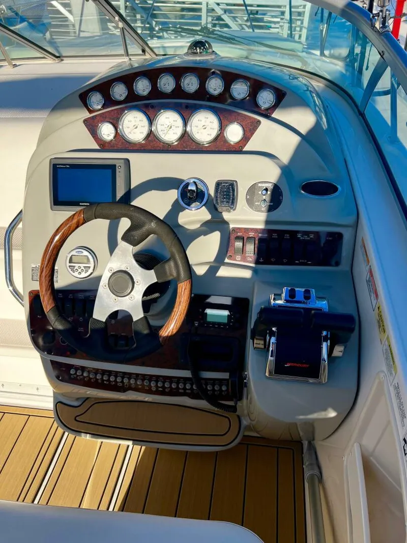Slide: The Image of Bayliner 335 2012 - 28