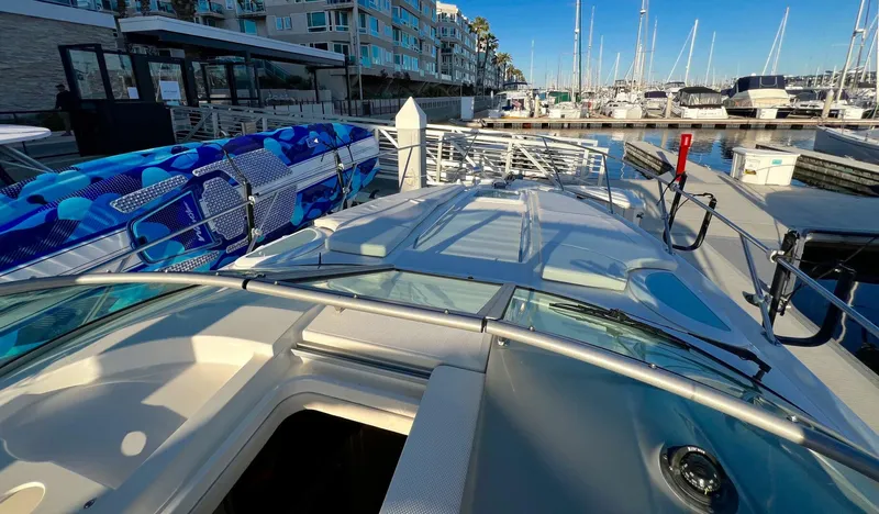 Slide: The Image of Bayliner 335 2012 - 29