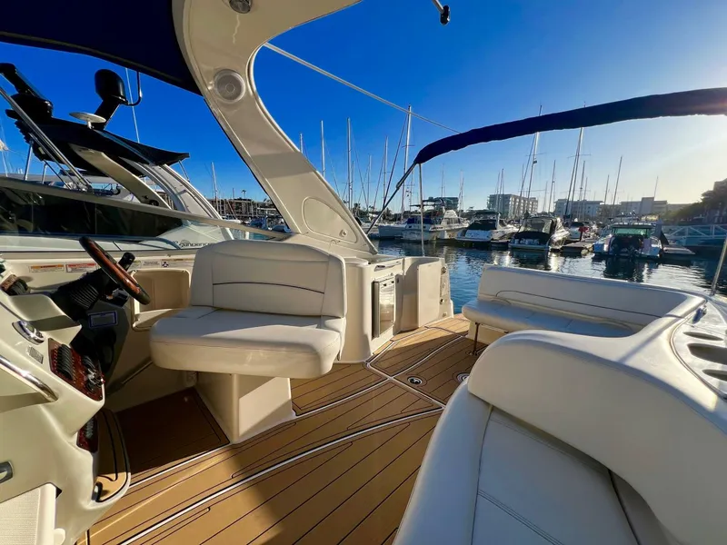 Slide: The Image of Bayliner 335 2012 - 43