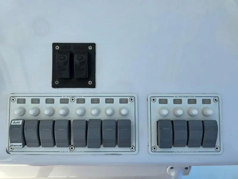 Slide: The Image of Contender Custom 33 Center Console 2012 - 14