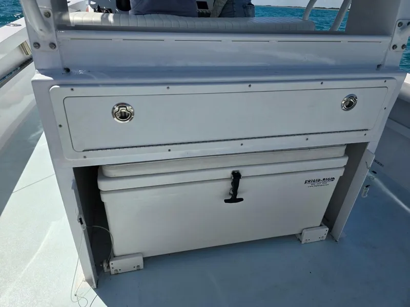 Slide: The Image of Contender Custom 33 Center Console 2012 - 19