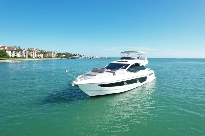 The Image of Sunseeker Sport Yacht 2023 - 0