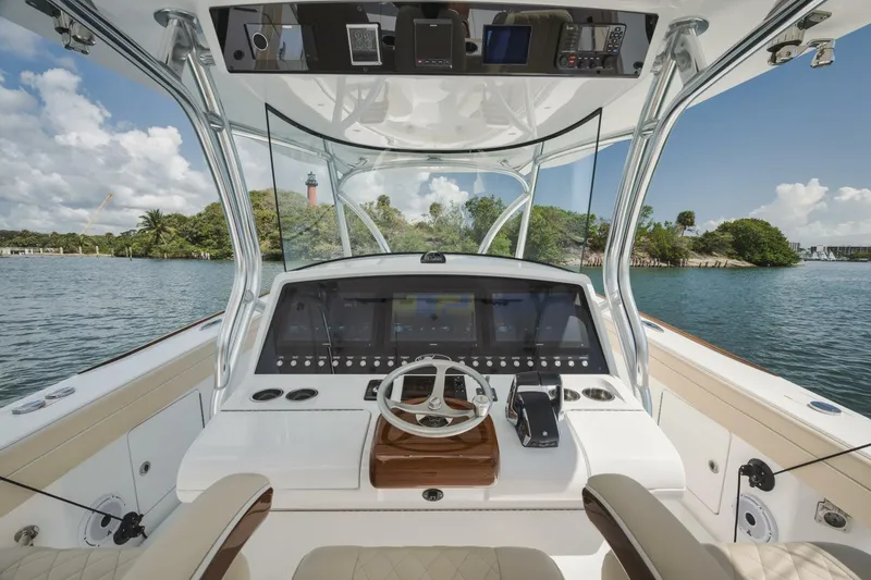 Slide: The Image of Valhalla Boatworks V-41 2023 - 20