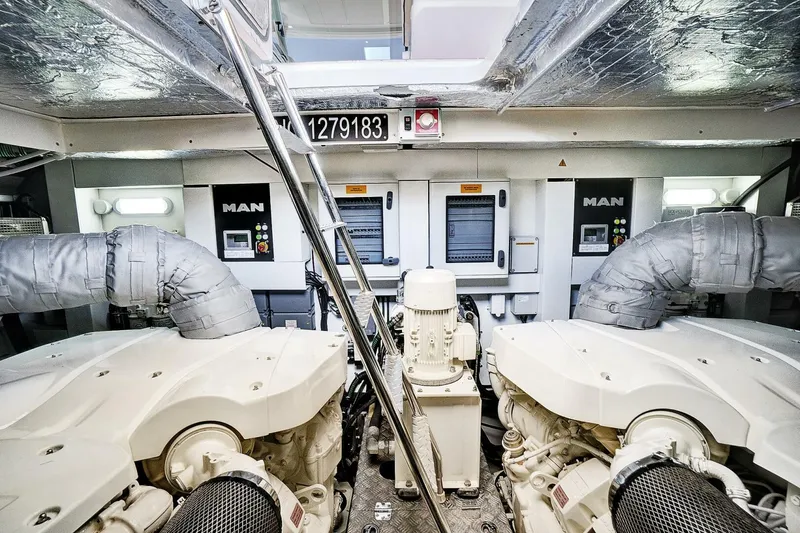 Slide: The Image of Sunseeker 68 Sport Yacht 2017 - 68
