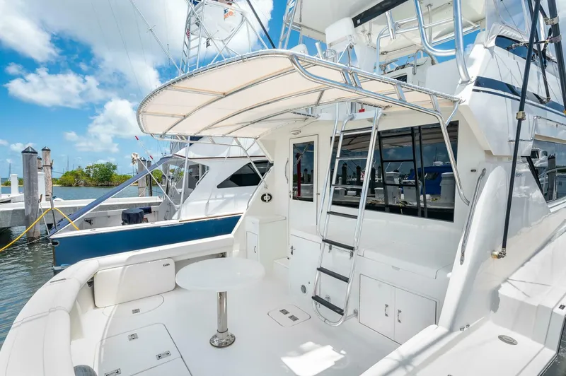Slide: The Image of Hatteras 50 Convertible 1992 - 11