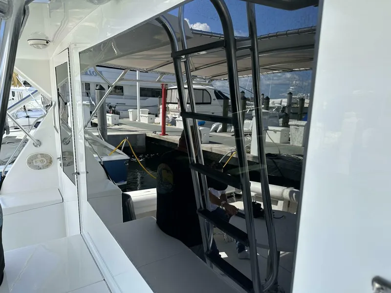 Slide: The Image of Hatteras 50 Convertible 1992 - 57