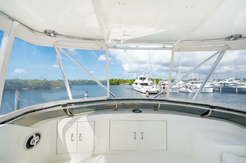 Slide: The Image of Hatteras 50 Convertible 1992 - 7