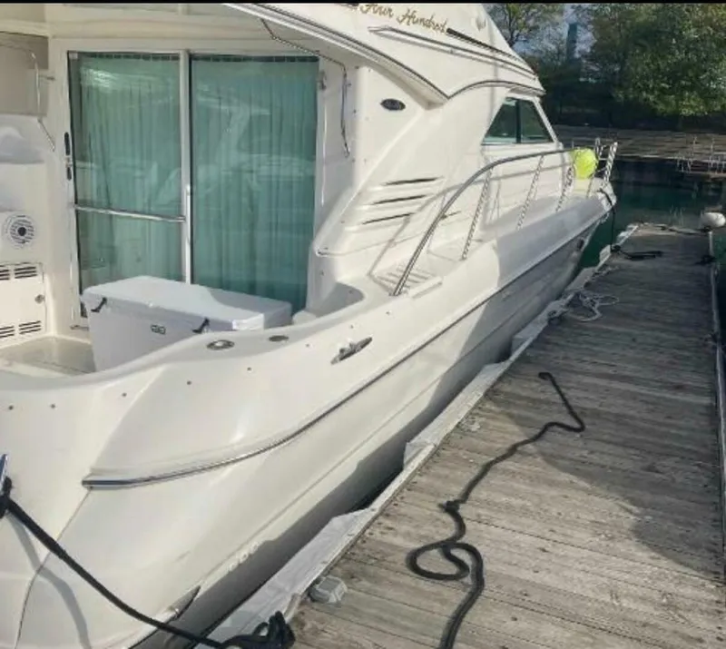 Slide: The Image of Sea Ray 400 Sedan Bridge 2001 - 24