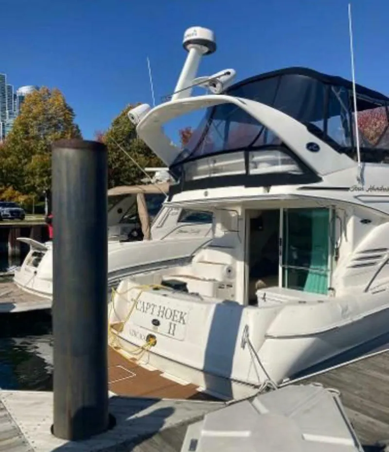 Slide: The Image of Sea Ray 400 Sedan Bridge 2001 - 4