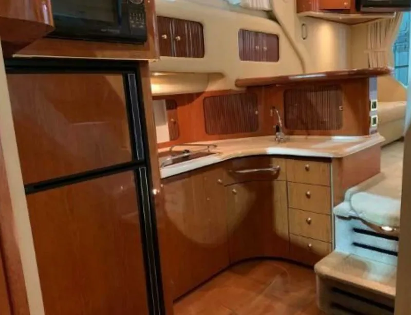 Slide: The Image of Sea Ray 400 Sedan Bridge 2001 - 8