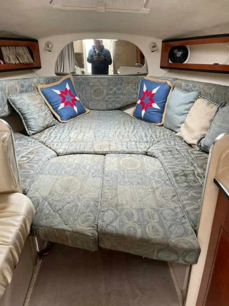 Slide: The Image of Sea Ray 280 Sundancer 2004 - 9