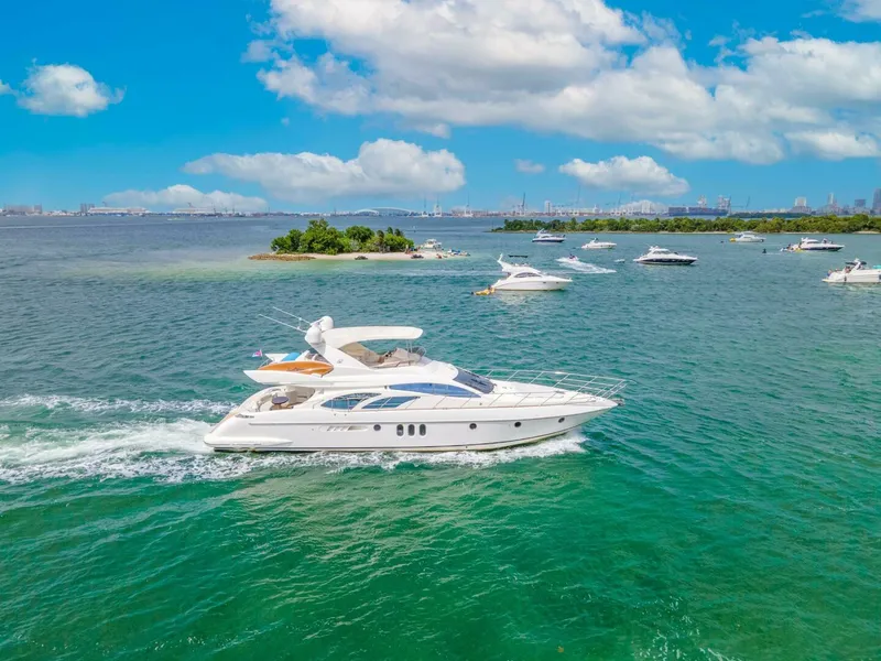 Slide: The Image of Azimut 62 2004 - 4