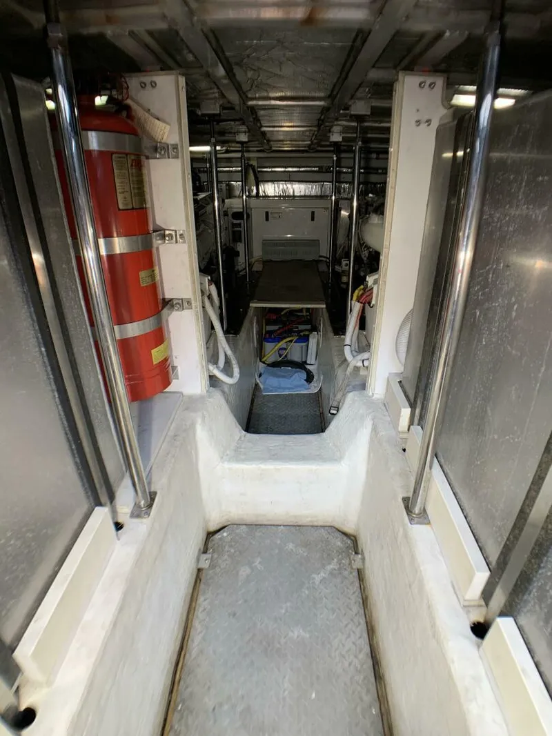 Slide: The Image of Carver Yachts 56 Voyager 2006 - 27