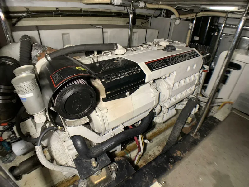 Slide: The Image of Carver Yachts 56 Voyager 2006 - 31