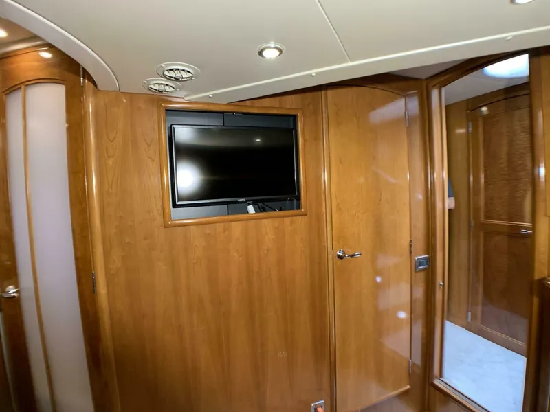 Slide: The Image of Carver Yachts 56 Voyager 2006 - 75